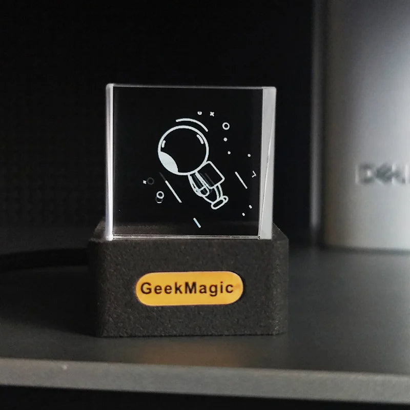 Crystal Cube Photo Weather Display
